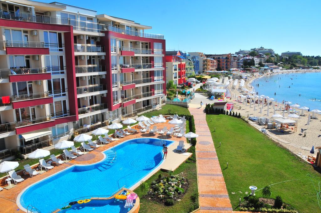 Aurelia Beach Complex Равда Екстер'єр фото